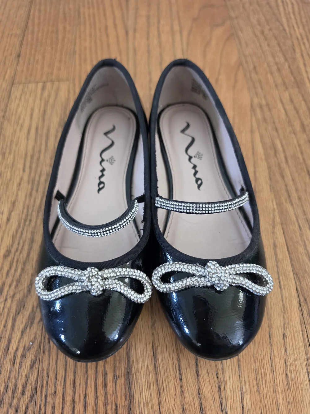 Nina Black Patent Girls' Mary Janes with Rhinestone Bow Size 13